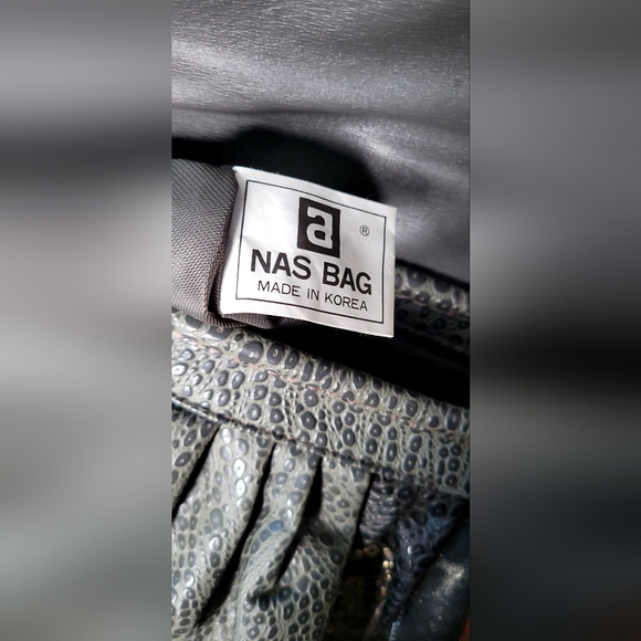 Nas - Picture 3 of 3